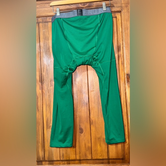 NIKE PRO COMBAT NBA LEGGINGS SIZE XL WORN ONCE OR TWICE - Picture 2 of 8